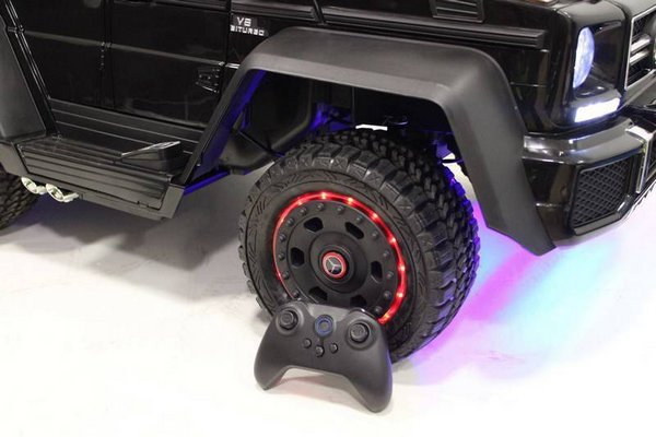 Mercedes-Benz G63-AMG 4WD A006AA (ЛИЦЕНЗИОННАЯ МОДЕЛЬ). Полноприводный.